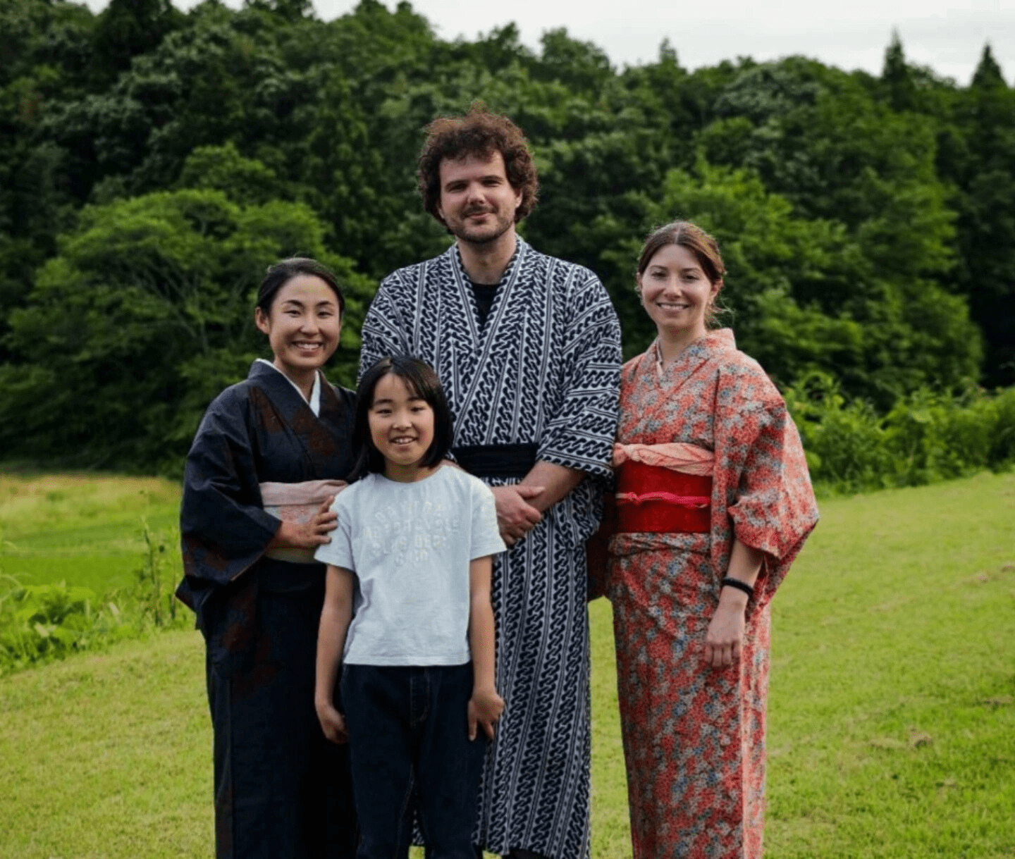 Photo of student, teacher and teacher's mother during homestay
